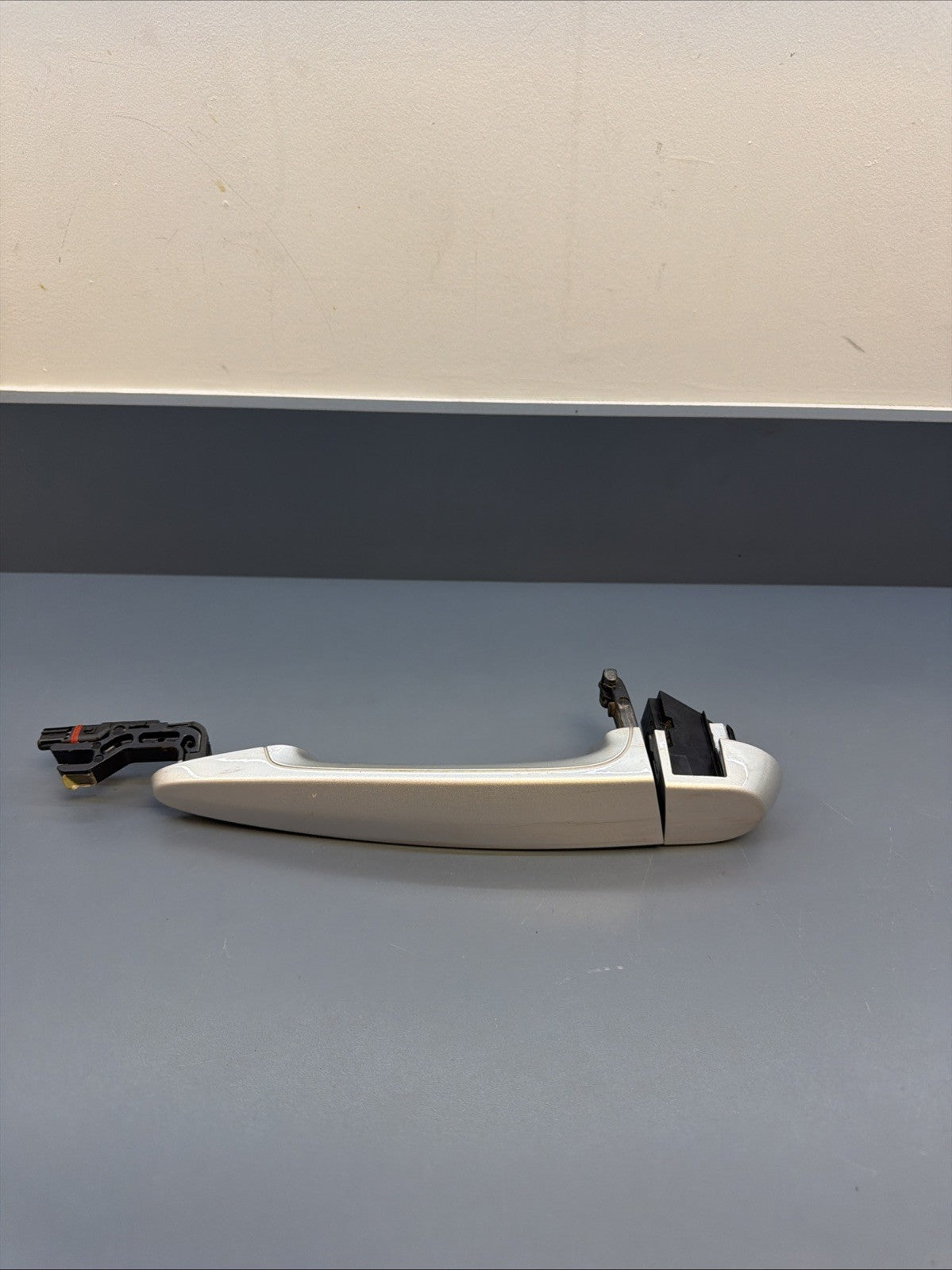 2007-13 BMW E90 E70 FRONT RIGHT DOOR EXTERIOR HANDLE 7138248 SILVER Keyless