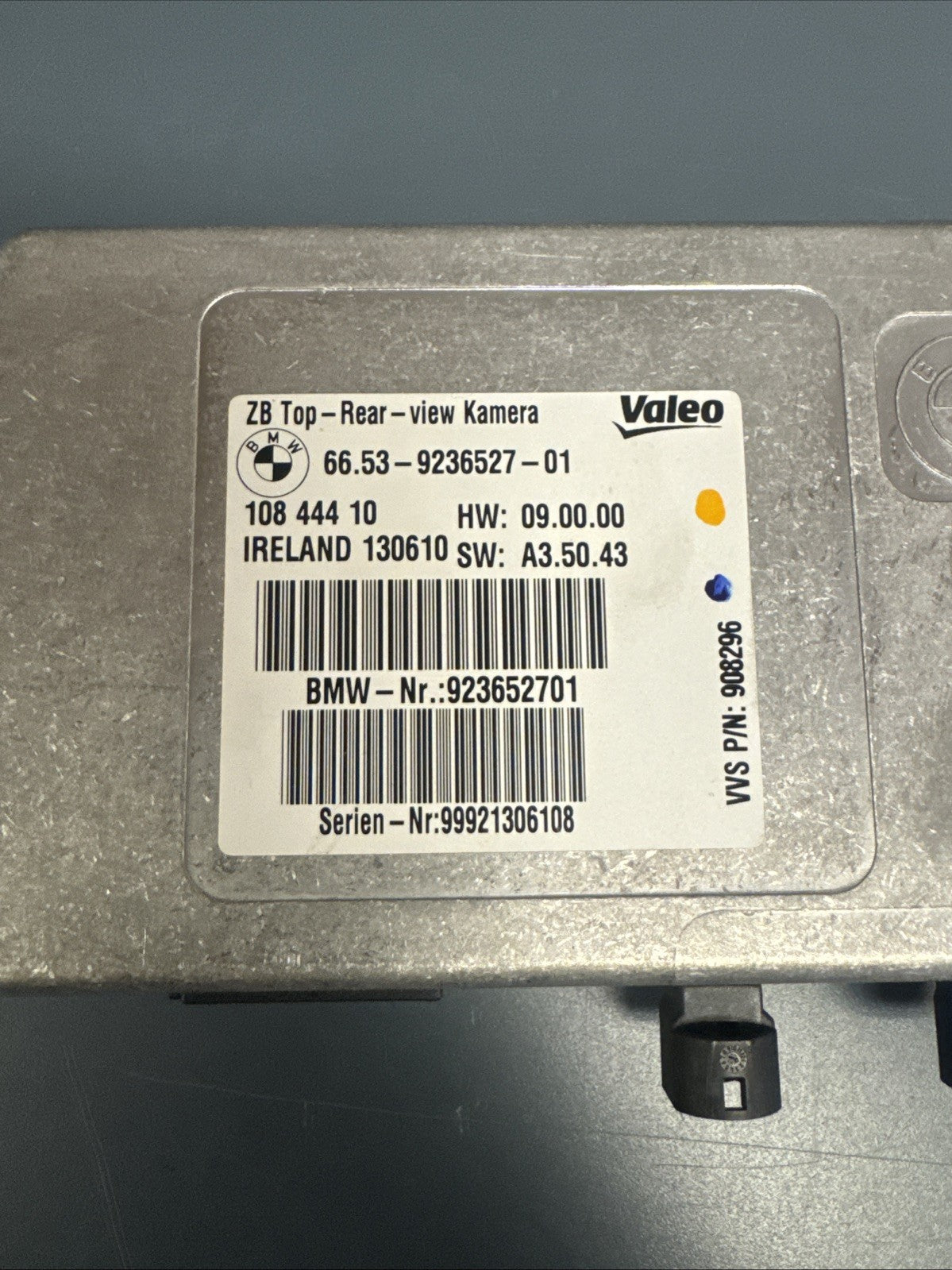 2007 - 2013 BMW X5 E70 Rear View Reverse Camera Control Module 9236527 OEM.