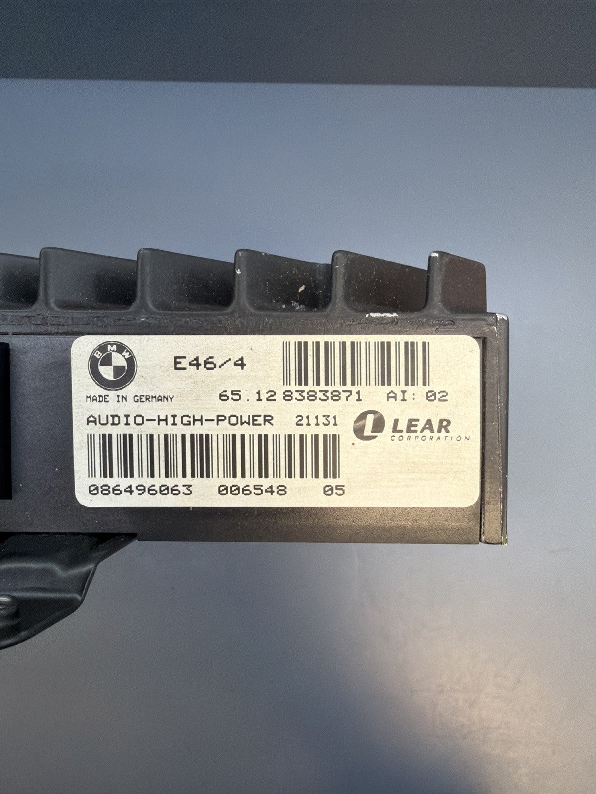BMW 99-06 E46 3 SERIES LEAR STERIO RADIO AUDIO AMPLIFIER AMP OEM 8383871