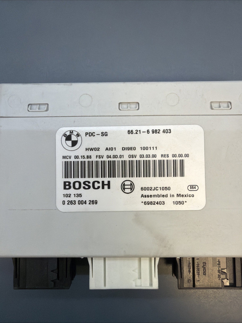 07-11 BMW E90 E91 E92 E93 335d PDC Parking Distance Control Module 6982403 OEM