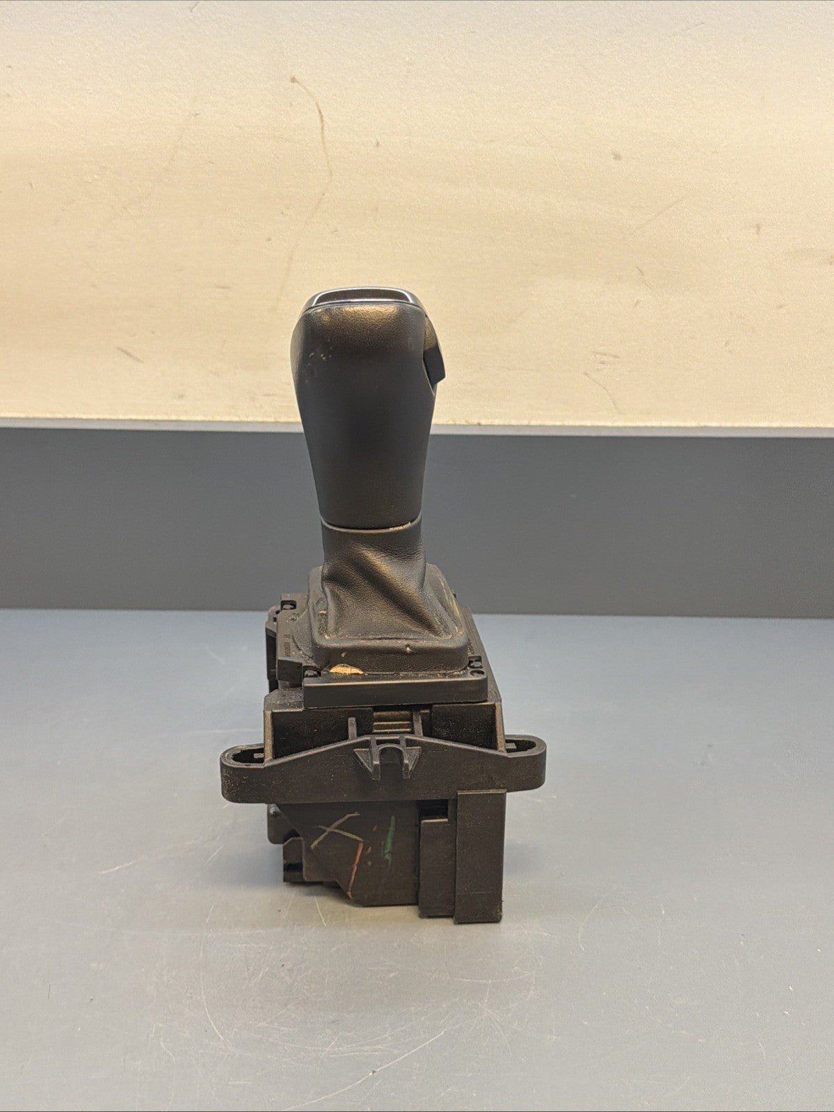 Genuine BMW Gear Selector Ceramic Switch 9296910 5' F10 F11 6' F06 F12