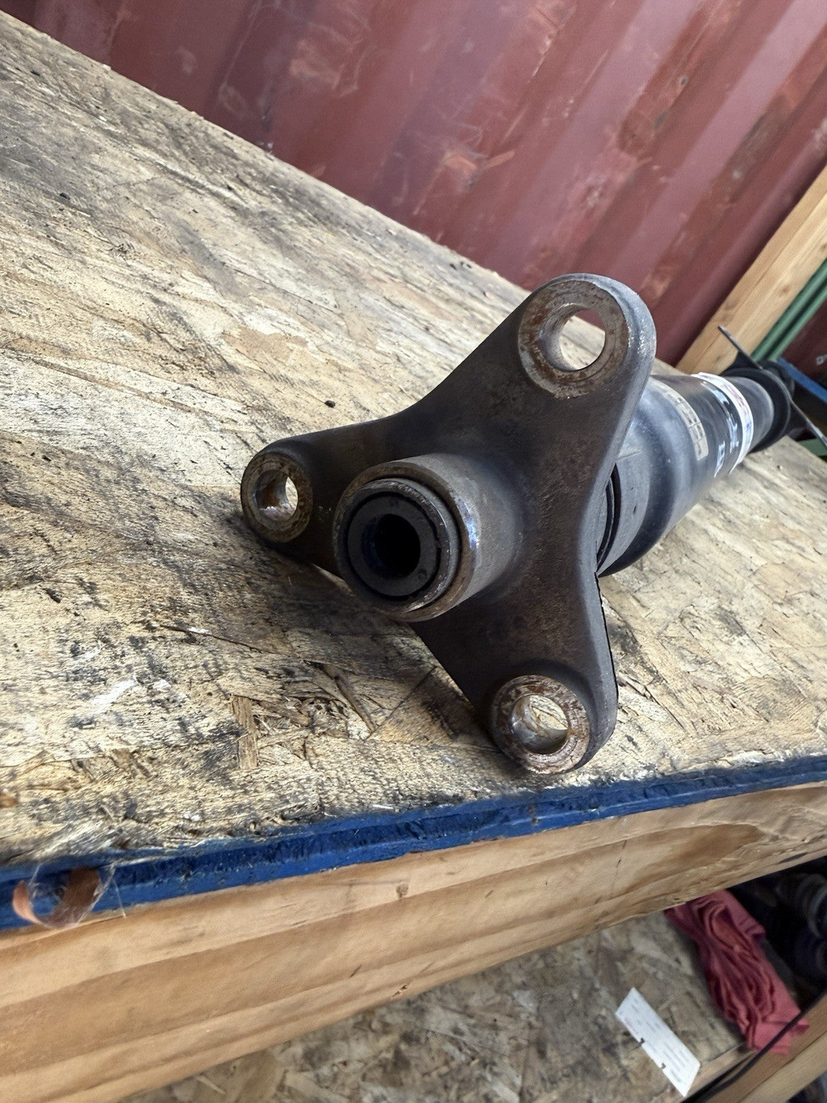1997-2001 BMW 740i E38 Rear Driveshaft Propeller Shaft 1229324 OEM