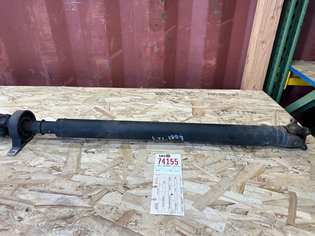 OEM BMW REAR DRIVESHAFT PROP SHAFT FITS AUTO 97-06 323 325 328 1229564