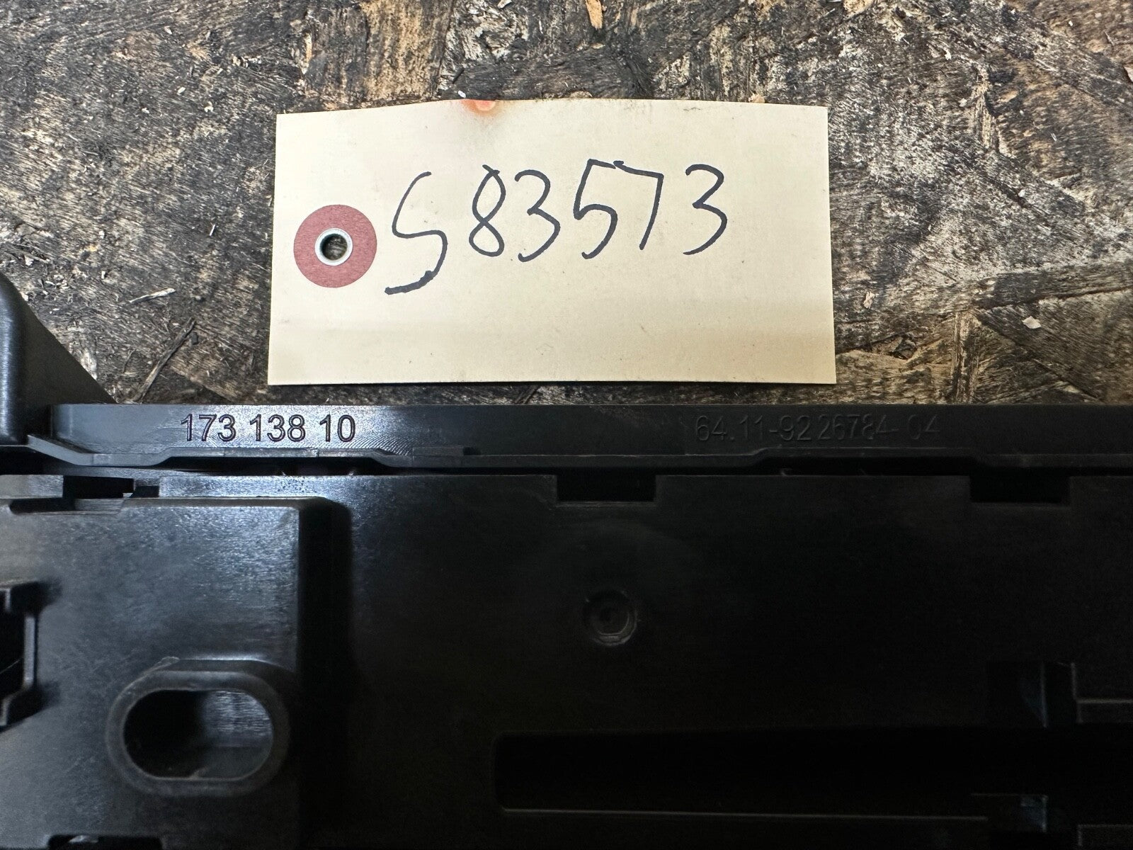 BMW F30 2012-2015 CLIMATE CONTROL AND RADIO PANEL OEM BMW 17313810