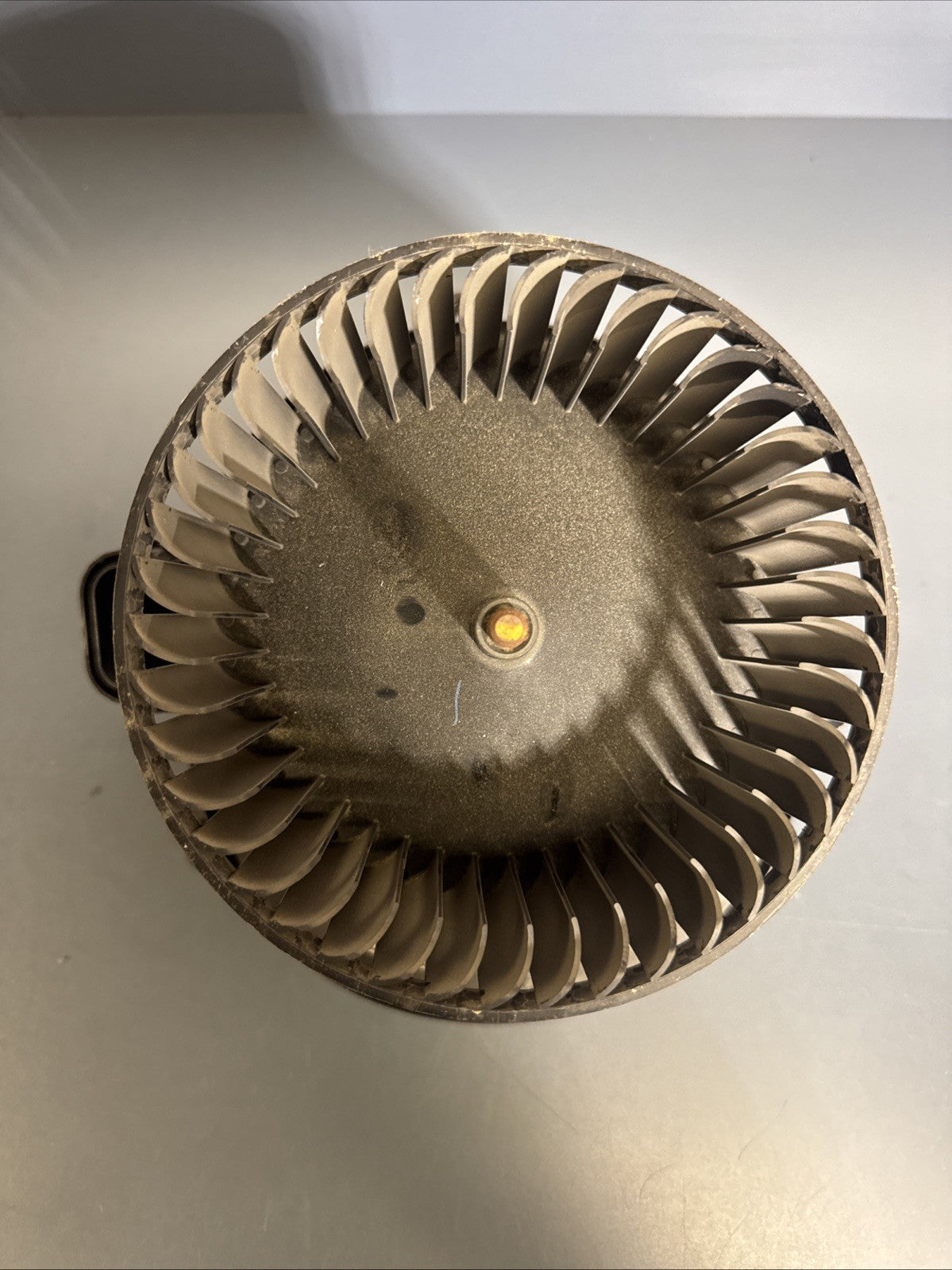 12-18 OEM BMW F30 F80 Heater Air AC Conditioning Cool Blower Motor Fan 9276112
