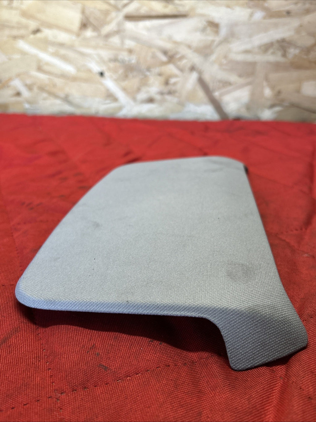 07-13 BMW 3 SERIES E92 E93 COUPE HEADLINING REAR BRAKE COVER GREY 7139298