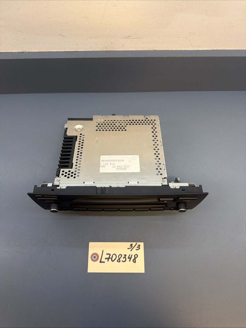 BMW E88 E82 E90 E92 E93 E84 1/3 Series Professional Radio Stereo CD OEM 9132216
