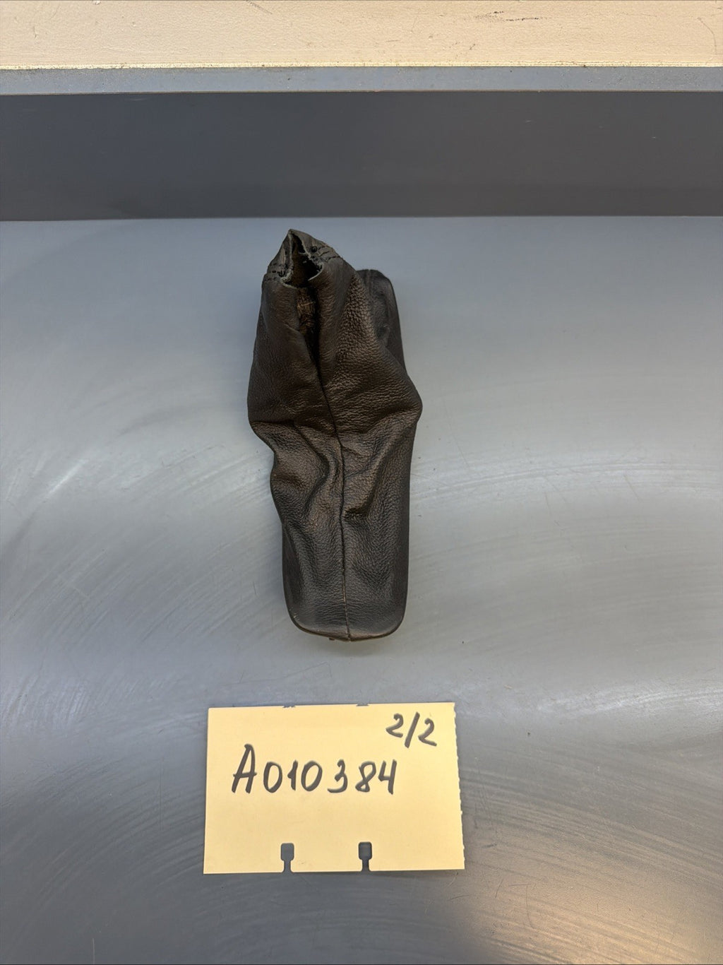 06-11 BMW E90 E92 E93 335i 325xi M3 Emergency Break Handle Boot 7155622 BLACK