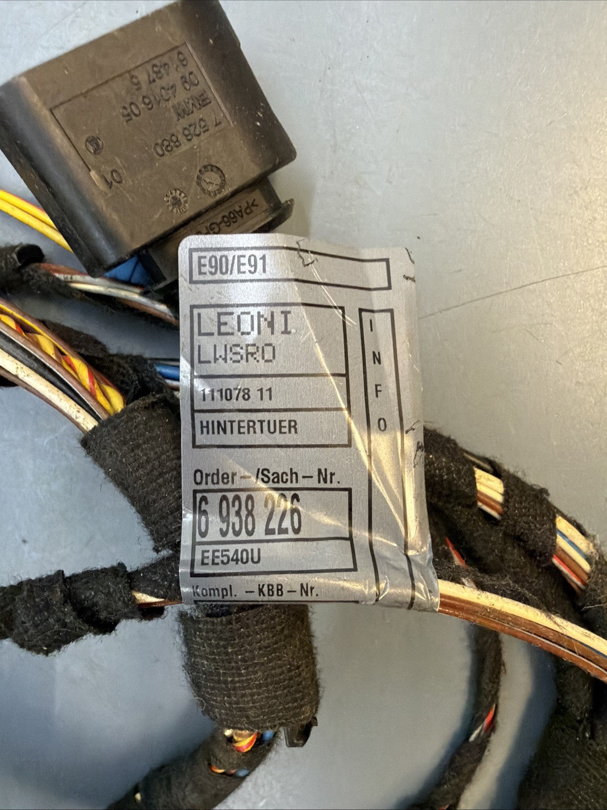 2007 BMW 335i 335xi 328xi 328i E90 Sedan Rear Door Wire Harness L/R 61126938226