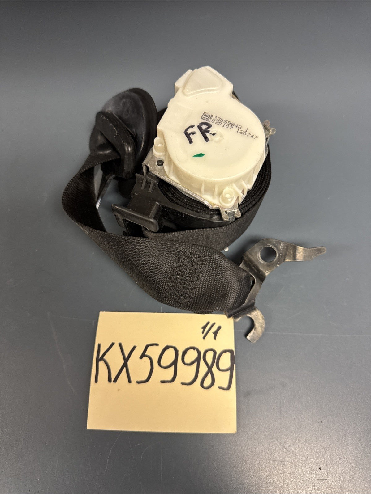 06-11 BMW E90 328i Front Right Passenger Side Seat Belt Retractor 6978732 OEM