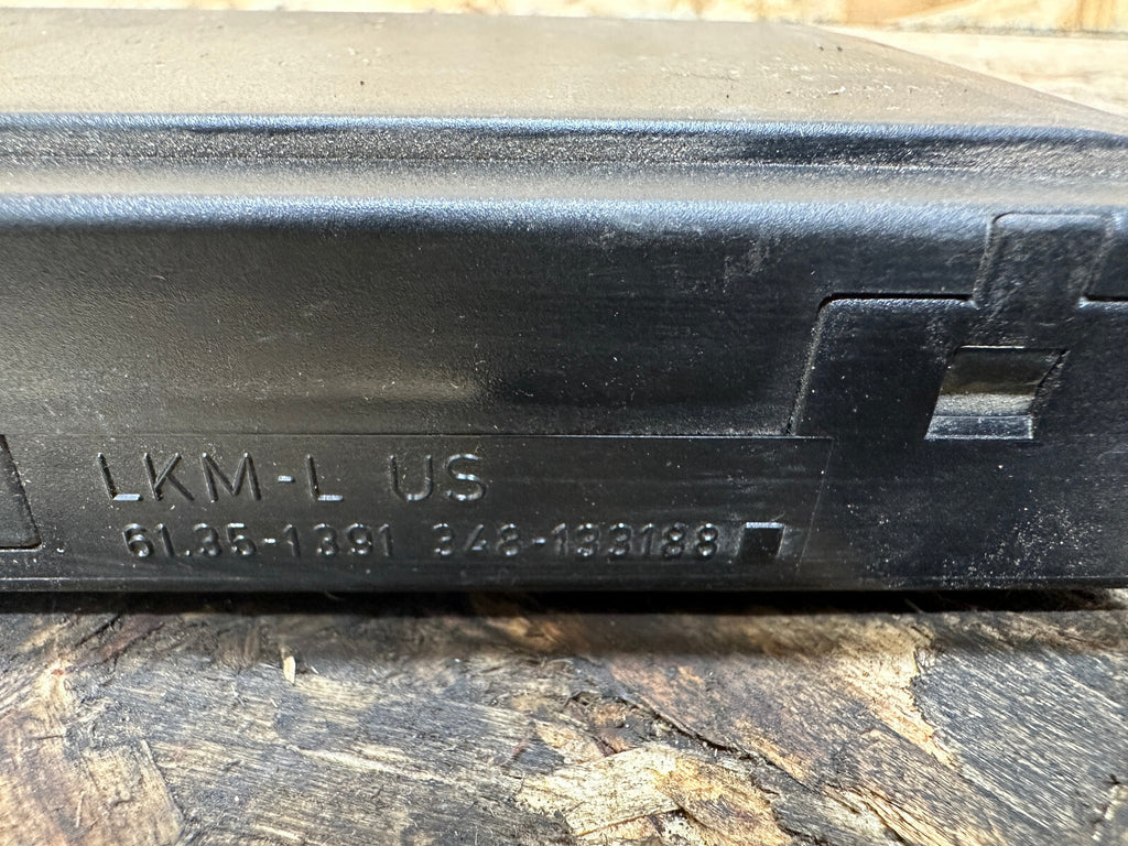 BMW 87-96 E34 5 SERIES BODY LIGHTING CONTROL MODULE OEM 1391348