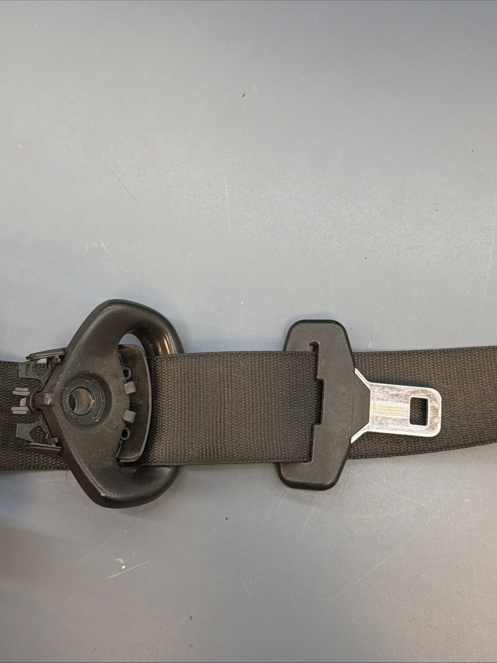 08-13 BMW E88 128i 135i Front LEFT Side Convertible Seat Belt OEM