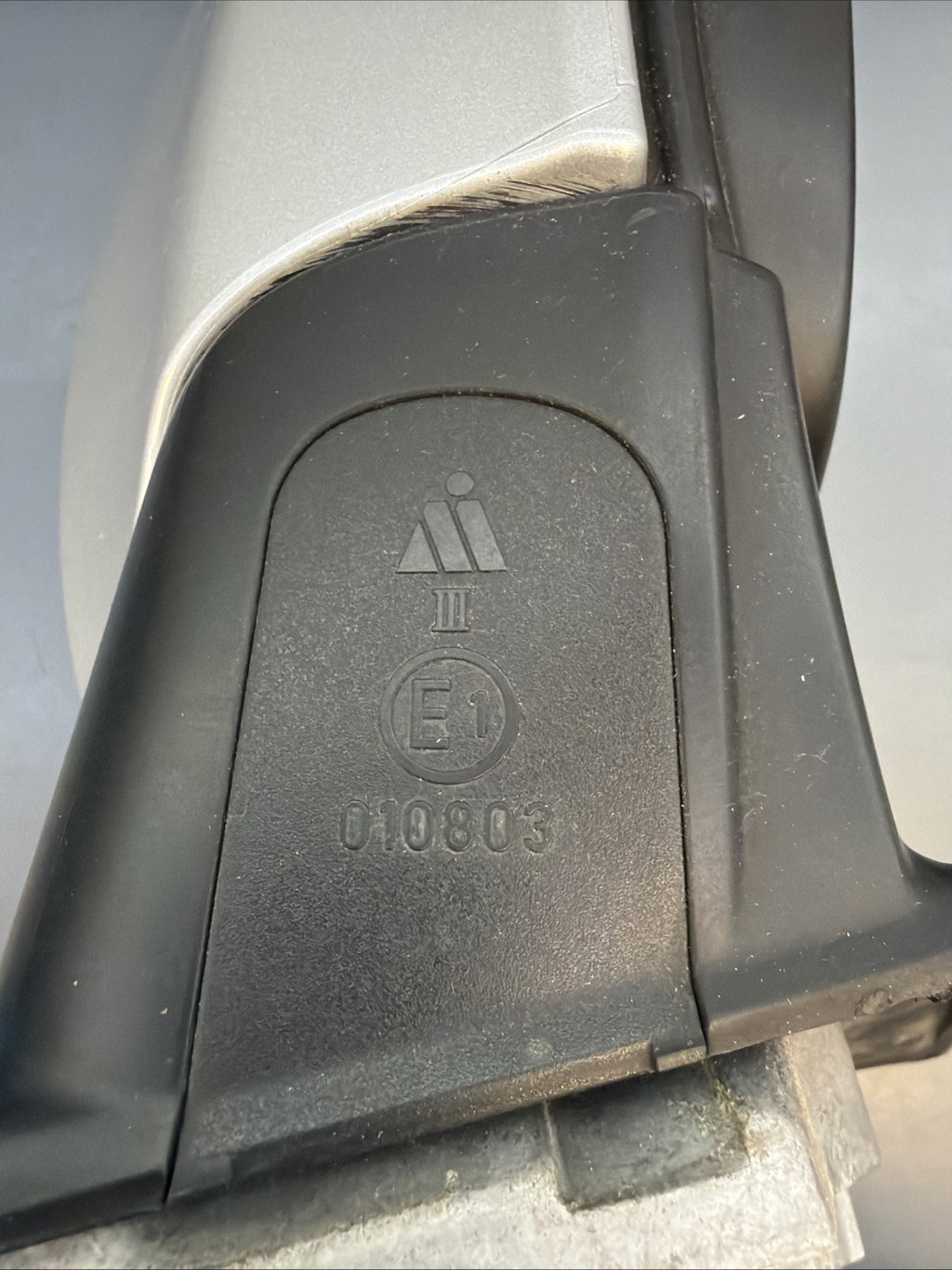 06-08 BMW E90 E91 325i Front Left Driver Side Rear View Mirror OEM