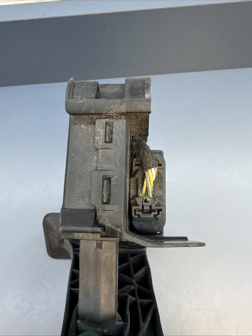 2012-2018 BMW F30 F31 F34 3-SERIES GAS ACCELERATION PEDAL 6853175 OEM