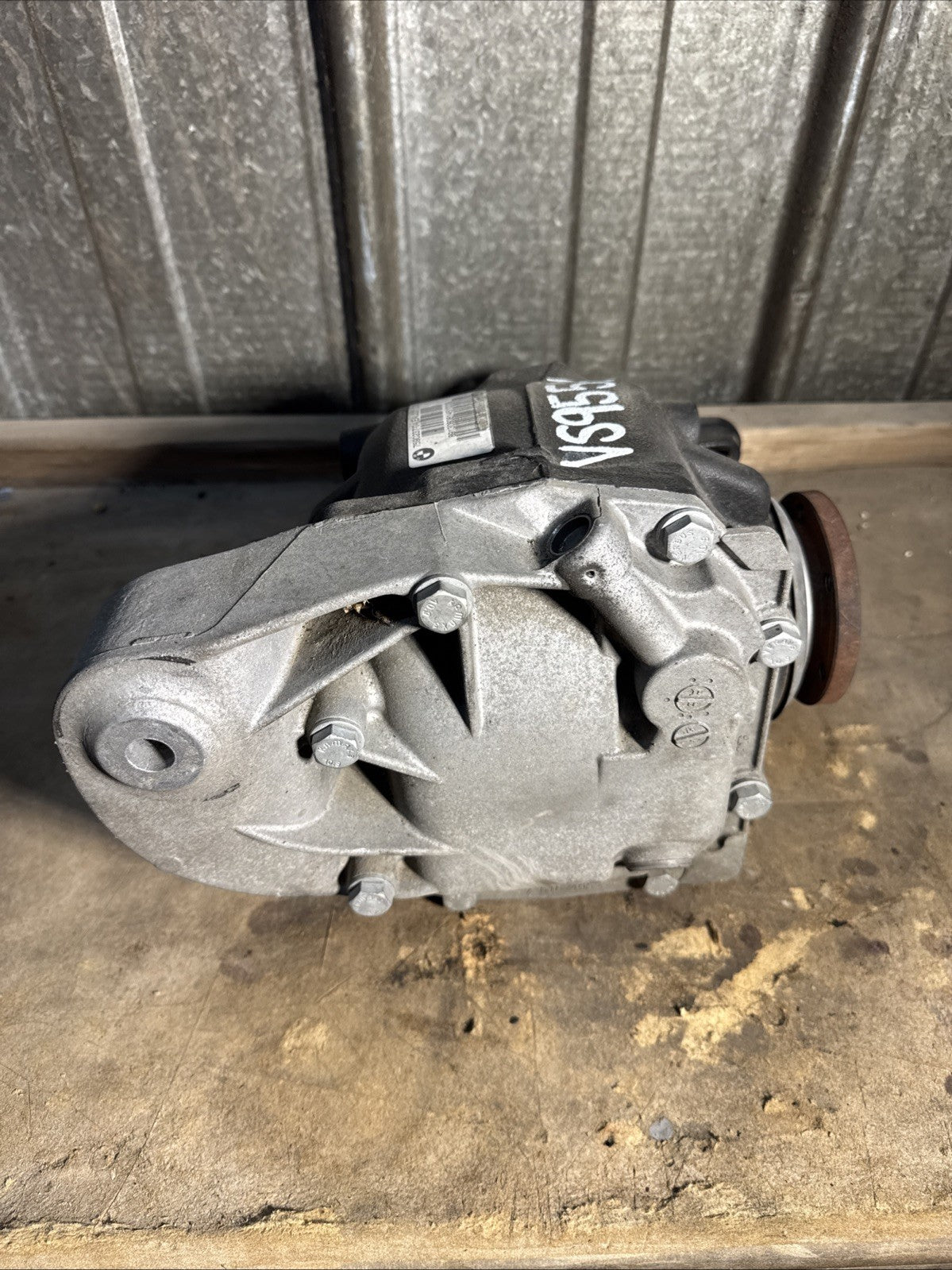 BMW REAR DIFFERENTIAL E88 SERIES 128i  AUTO FINAL DRIVE 3.73 7590237