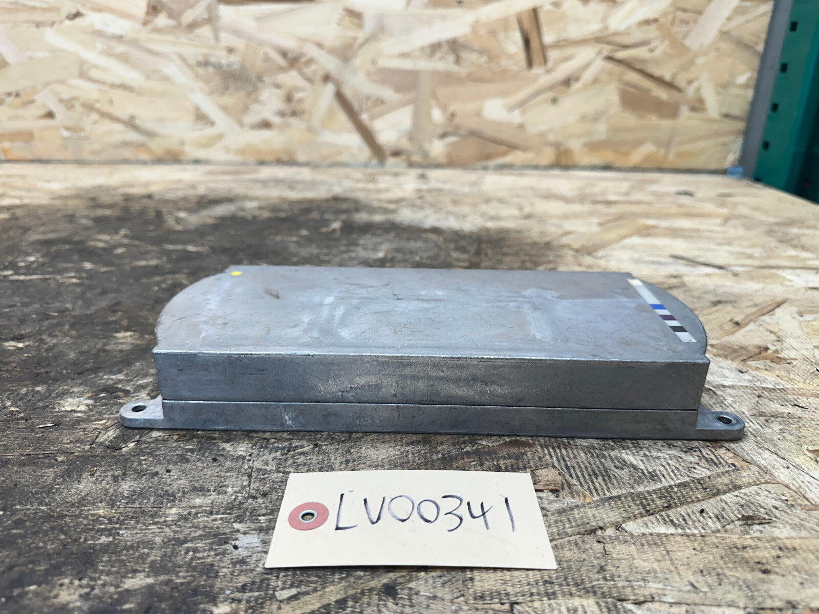 BMW 98-06 E53 X5 REAR TRUNK BLUETOOTH TELEMATICS CONTROL UNIT OEM 6945062