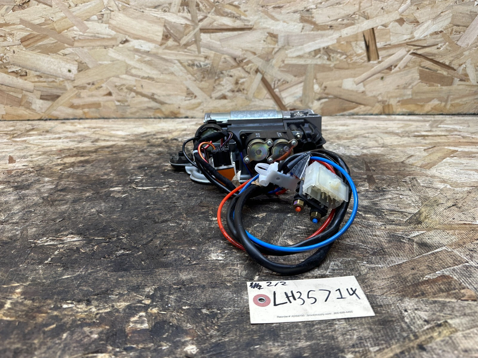 BMW 99-06 E53 X5 AIR SUSPENSION PUMP COMPRESSOR OEM 443020011/1082099