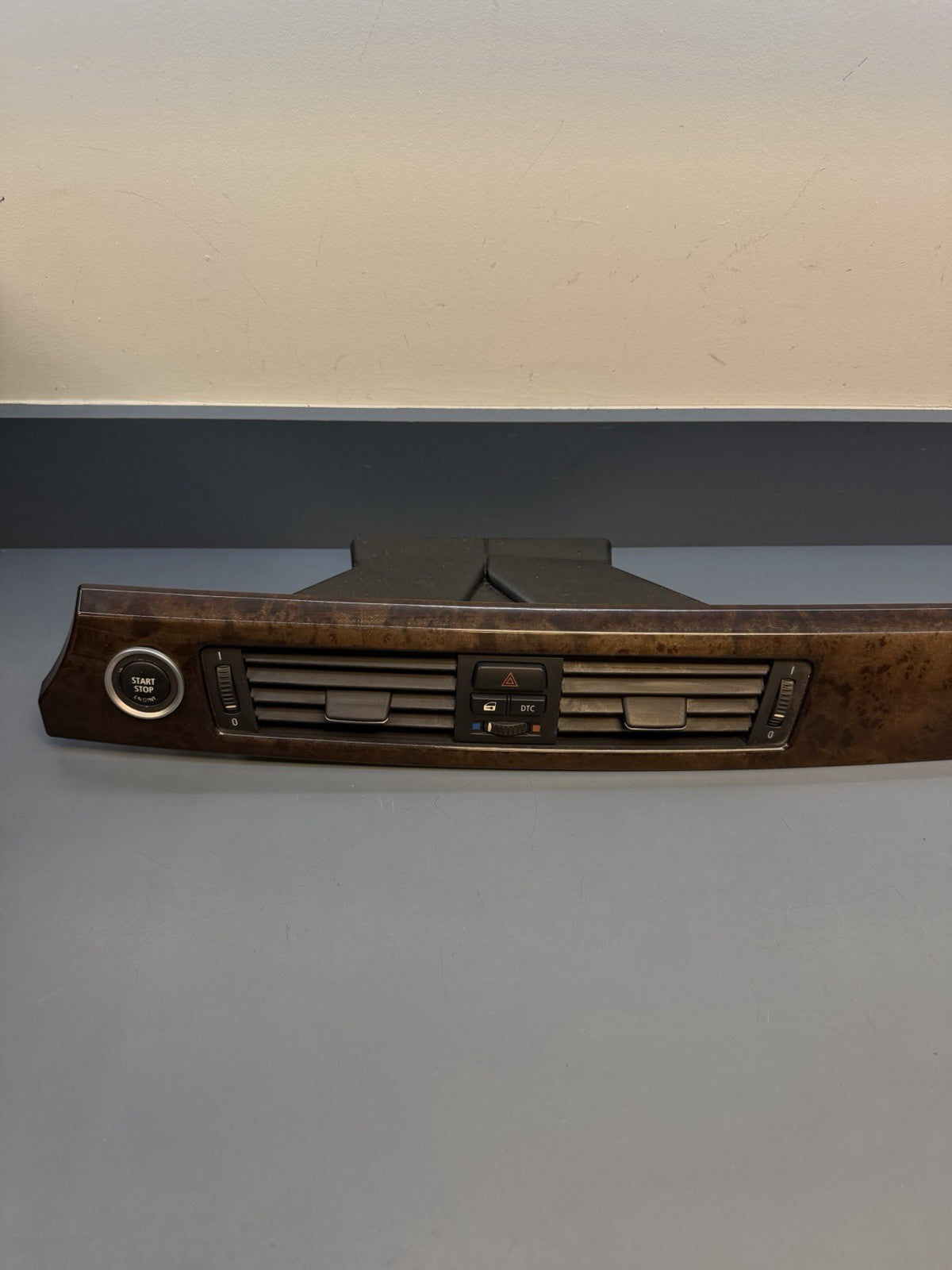 06-11 BMW E93 328i Dash Board Trim Panel Front Upper Center 7132851 OEM