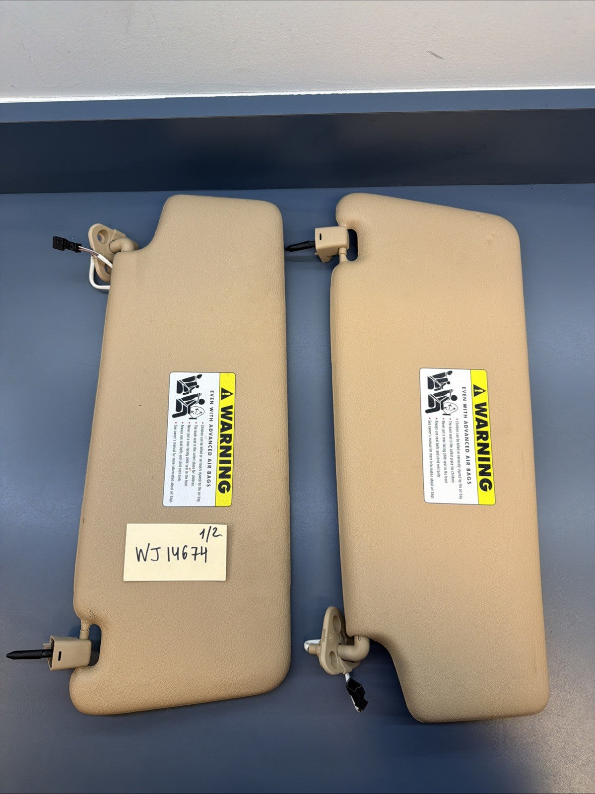 2010 BMW X3 E83 SUN VISOR PAIR 8373575