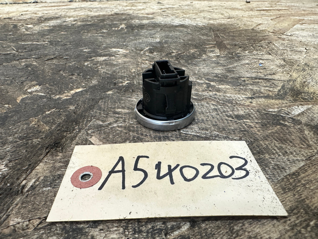 BMW 04-16 E90 3 SERIES E84 X1 E89 Z4 START STOP STARTER BUTTON PEARL 9154945