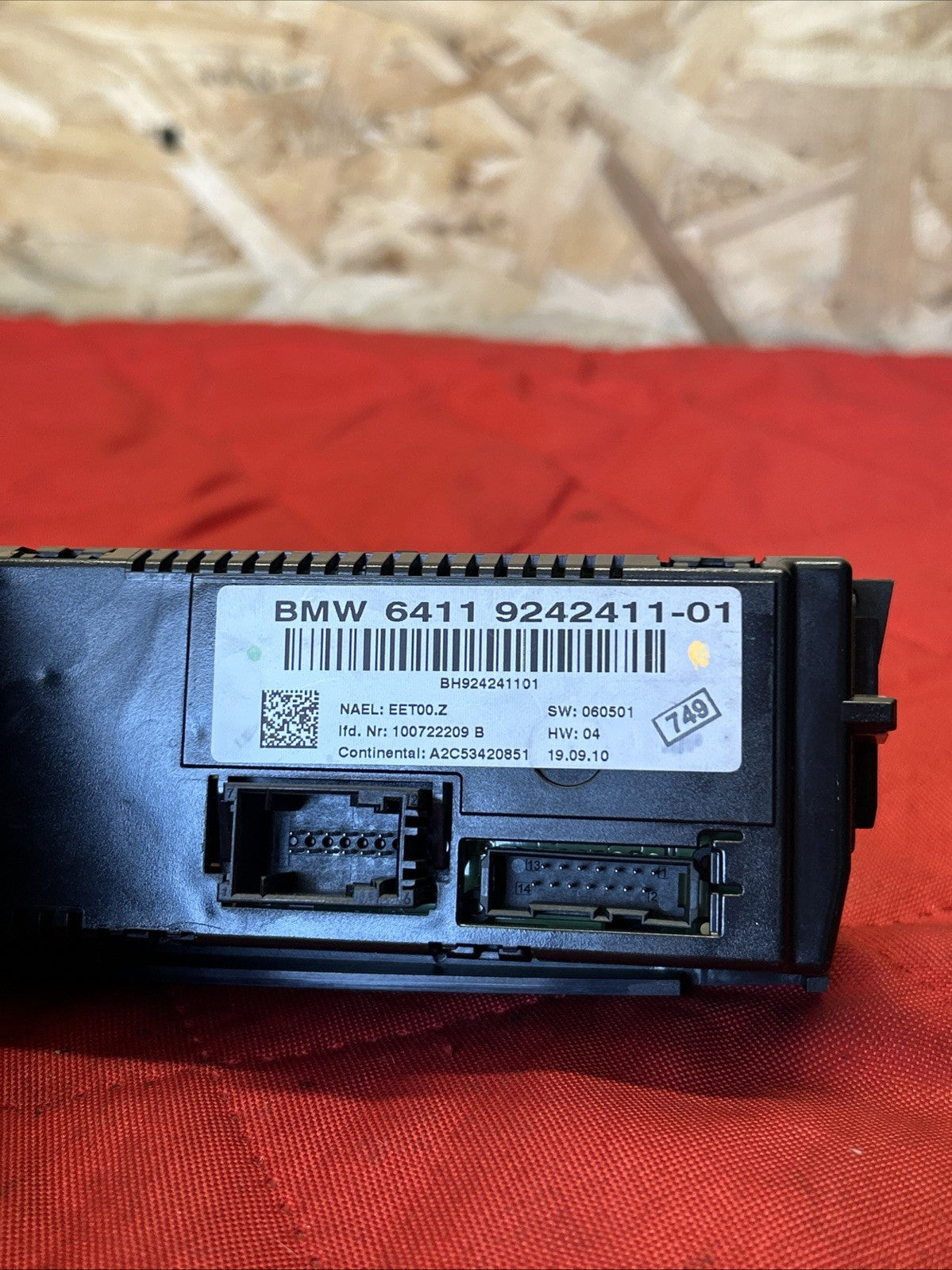 2011-2013 BMW E92 E93 3 SERIES A/C HEATER CLIMATE CONTROL UNIT OEM 9242411