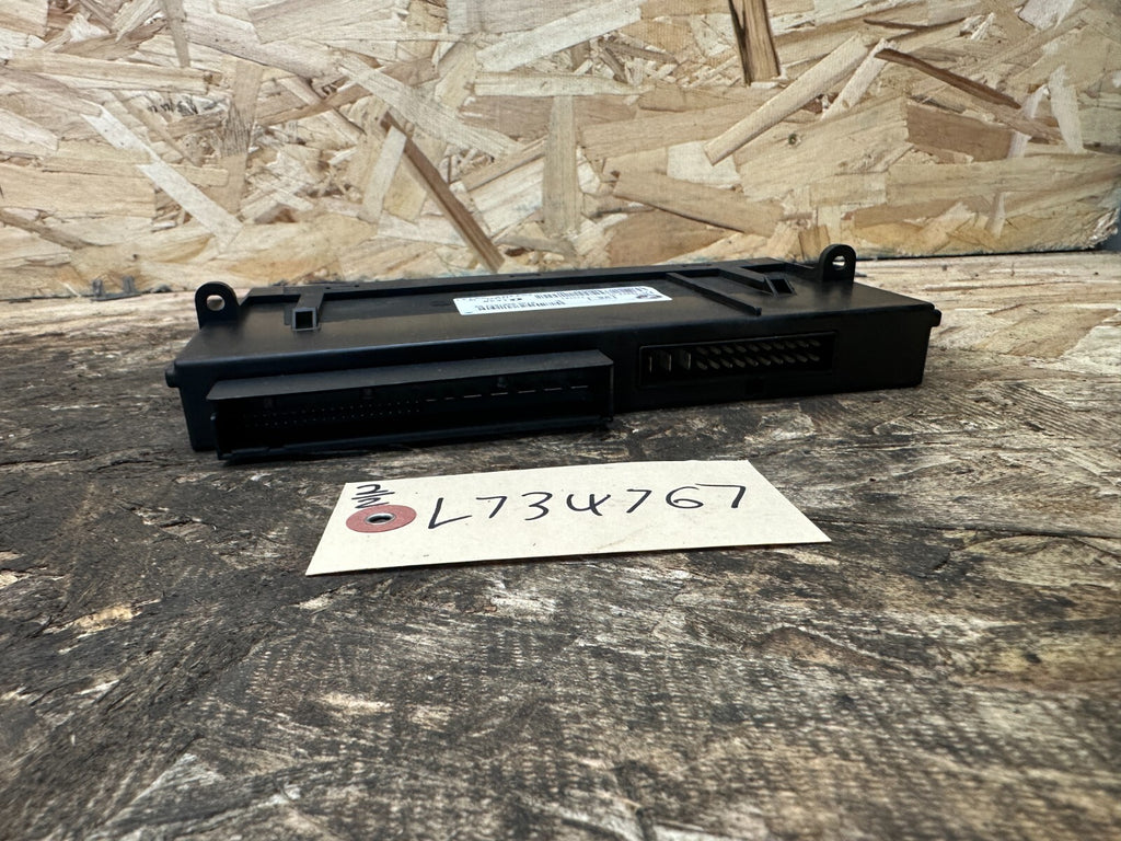 BMW 2011-2017 F25 X3 BODY JUNCTION BOX MODULE OEM 9267534