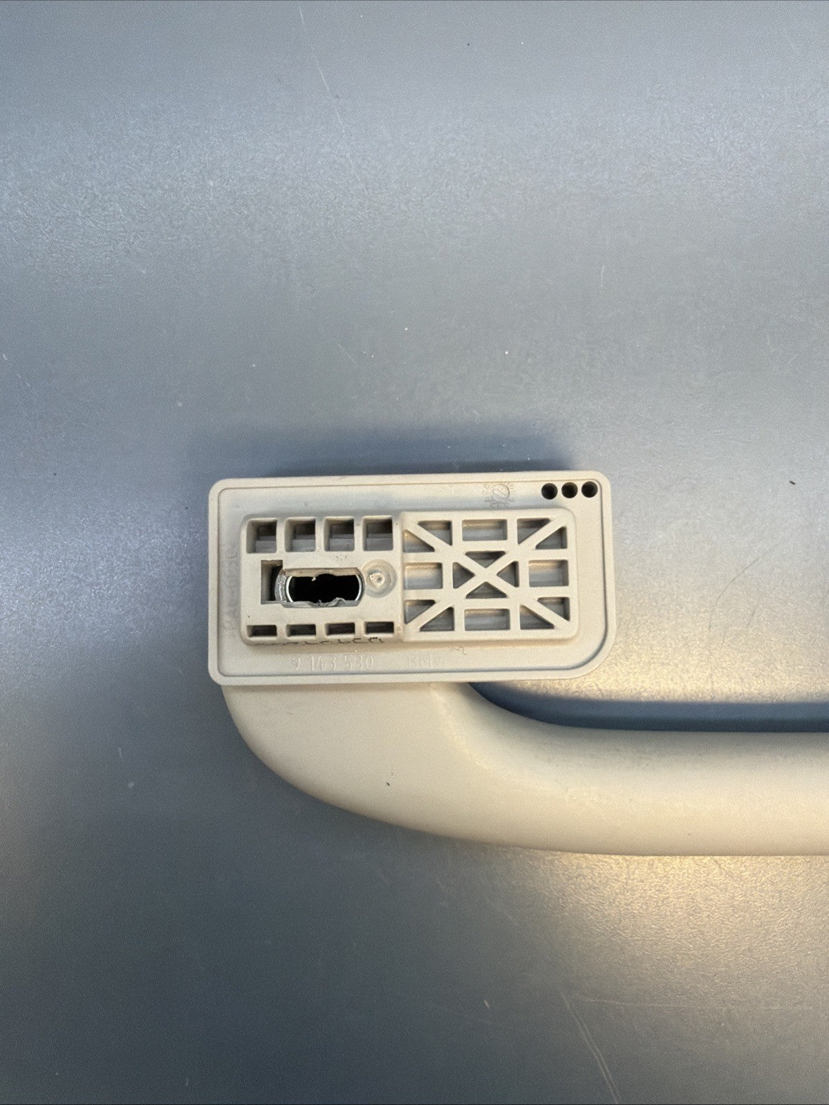 2007-2013 BMW E60  (Set of 4)  Roof Inner Grap Handle 9143516/524 OEM