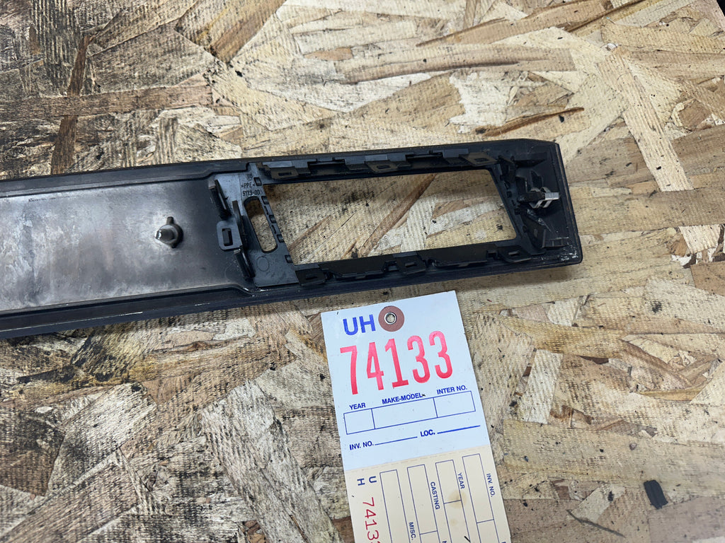 BMW 2001-2010 5 SERIES CENTER DASH POPLAR WOOD VENT TRIM OEM 6970268