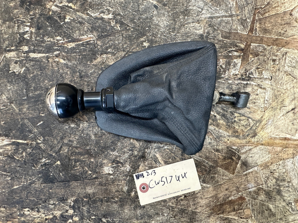BMW 05-10 E60 5 SERIES MANUAL TRANSMISSION GEAR LEVER+BOOT OEM 7587478