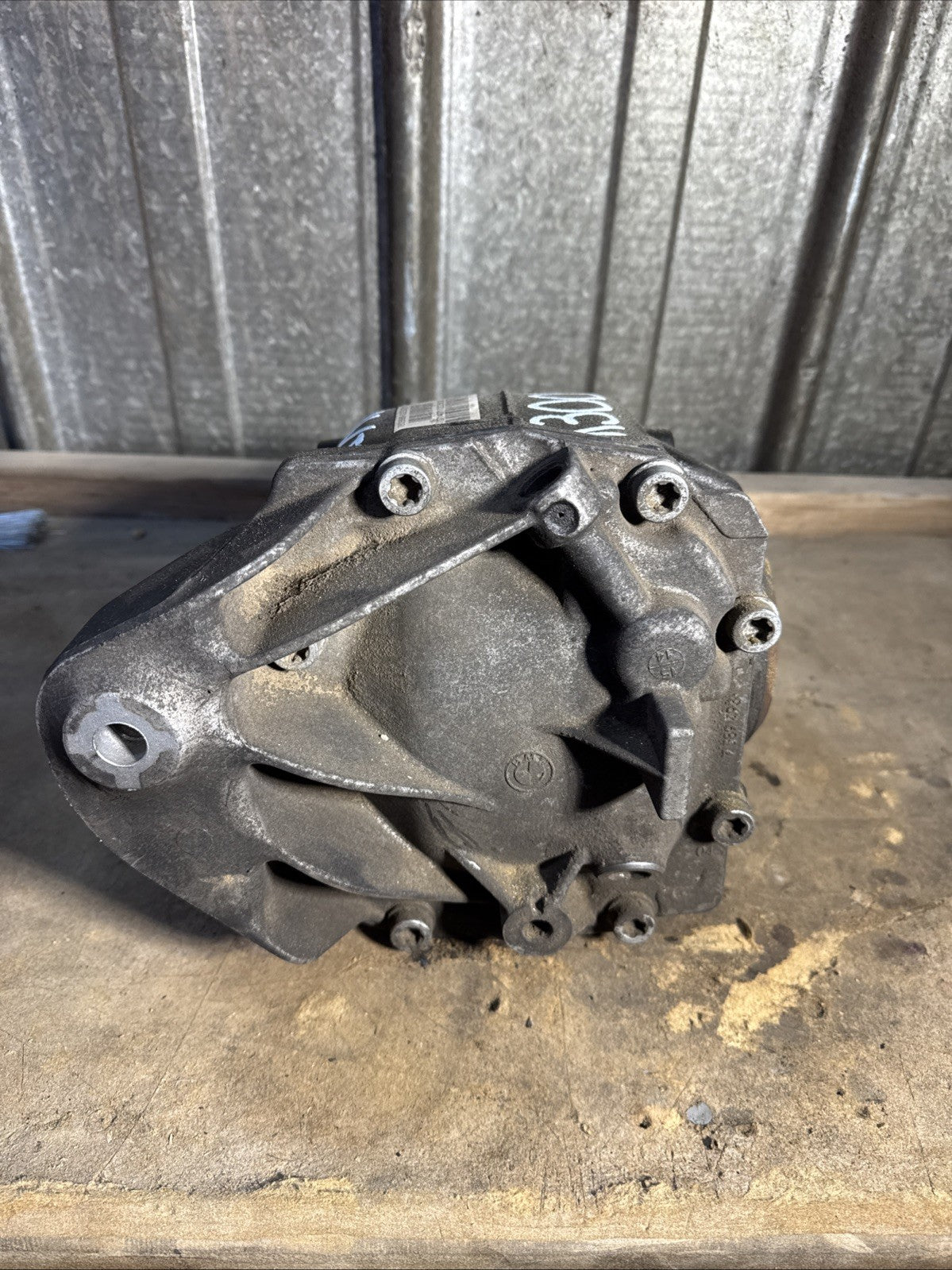 BMW REAR DIFFERENTIAL F31 SERIES 328D AWD FINAL DRIVE 2.81 7605589