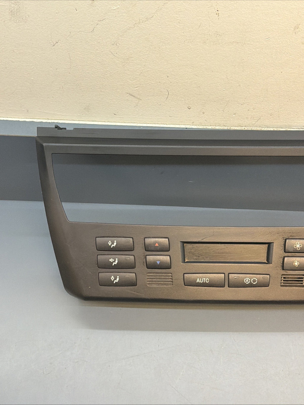 BMW 2003-2010 E83 X3 AC HEATER CLIMATE CONTROL PANEL TRIM BLACK OEM 3443981