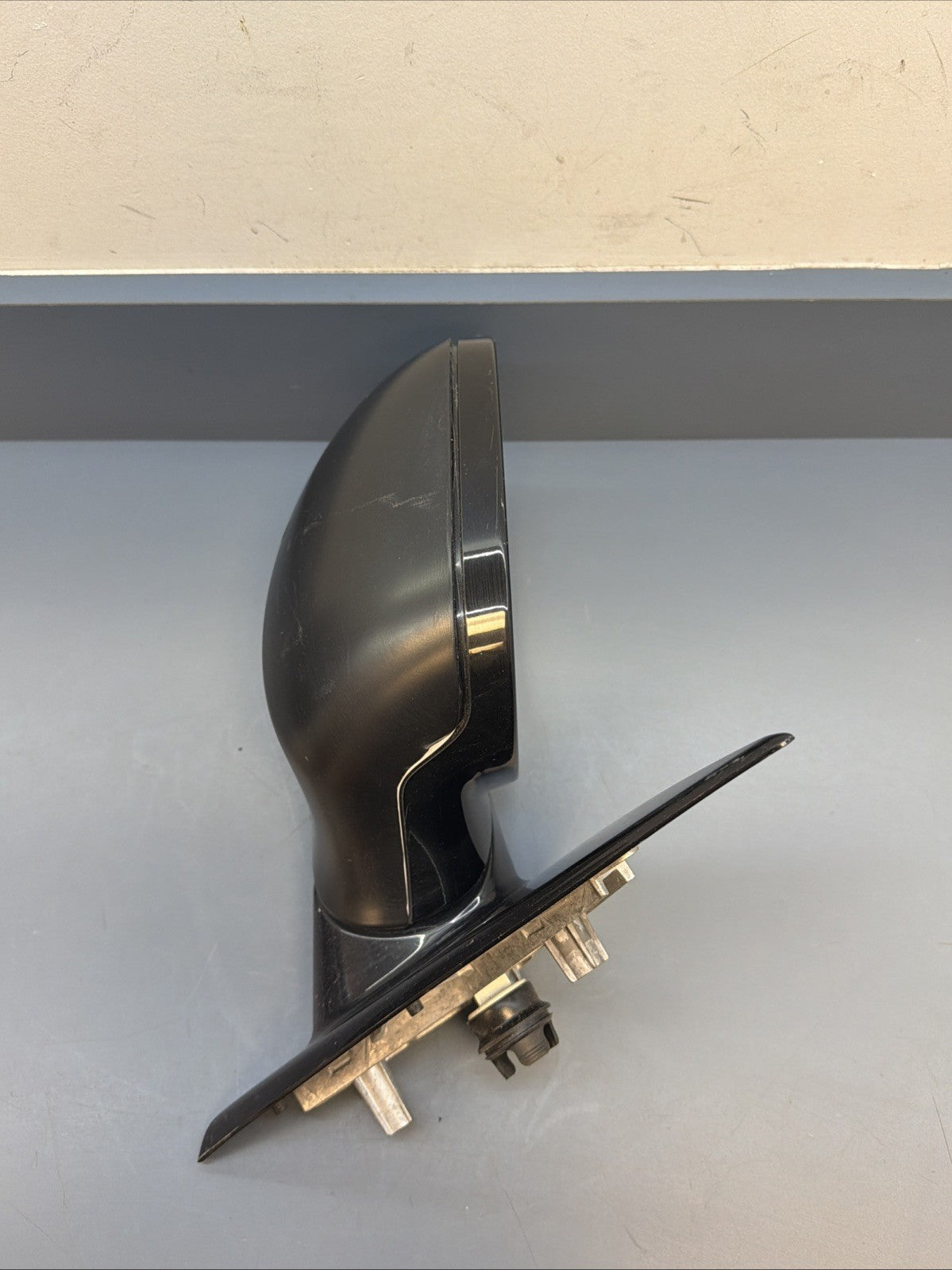 09-11 BMW E90 328i 335d Front Right Passanger Side Mirror Assembly 7182695 OEM
