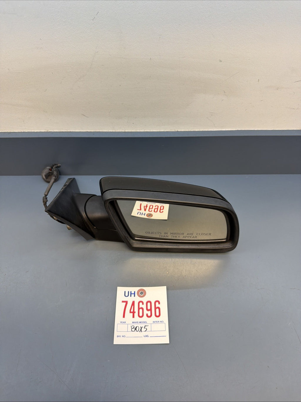 2006-2010 BMW 528i Front Right Side Door Side View Mirror Assembly 7043437 OEM