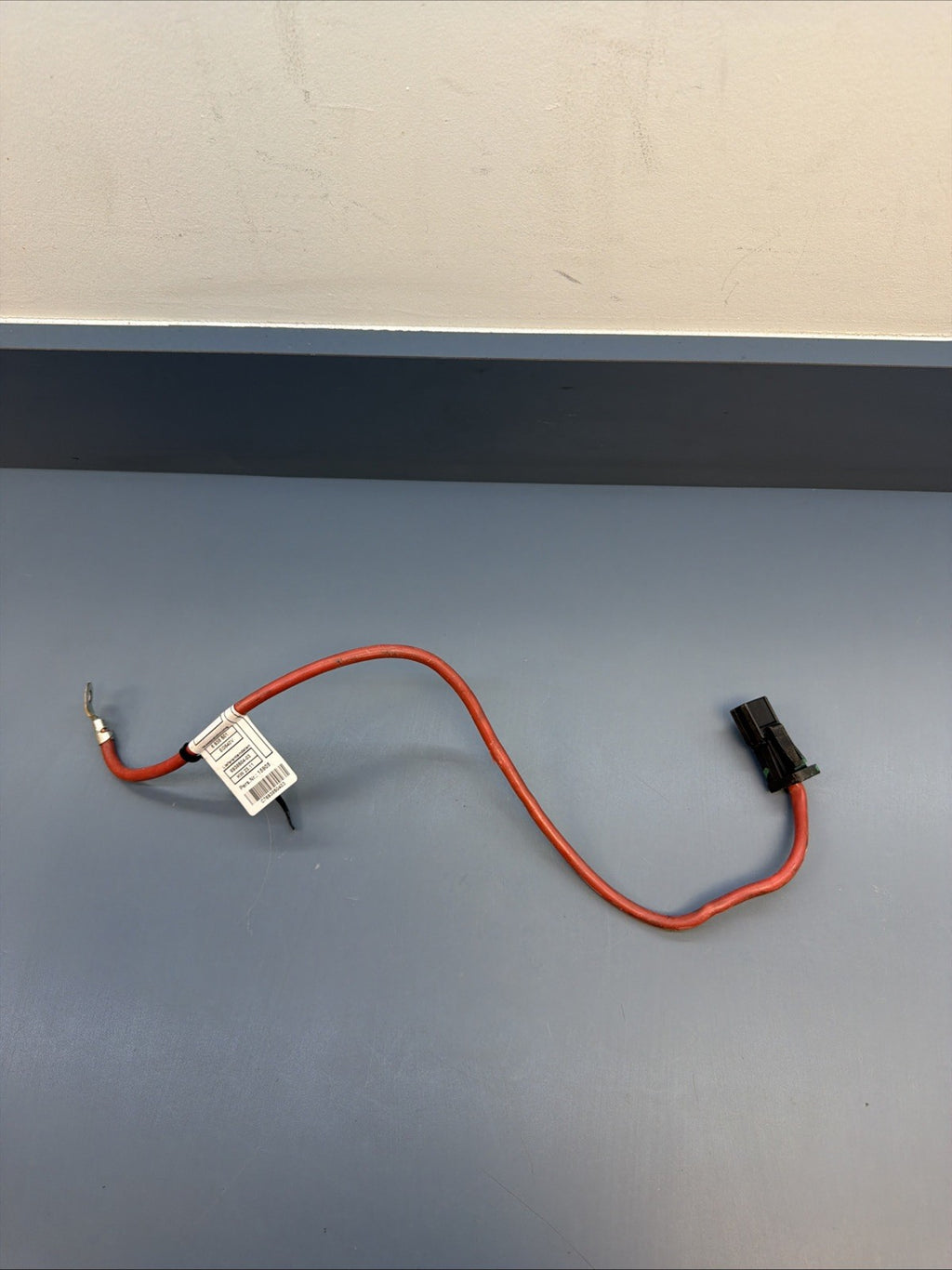 BMW 04-13 E90 3 SERIES POSITIVE BATTERY LEAD OEM 6938504/6938501