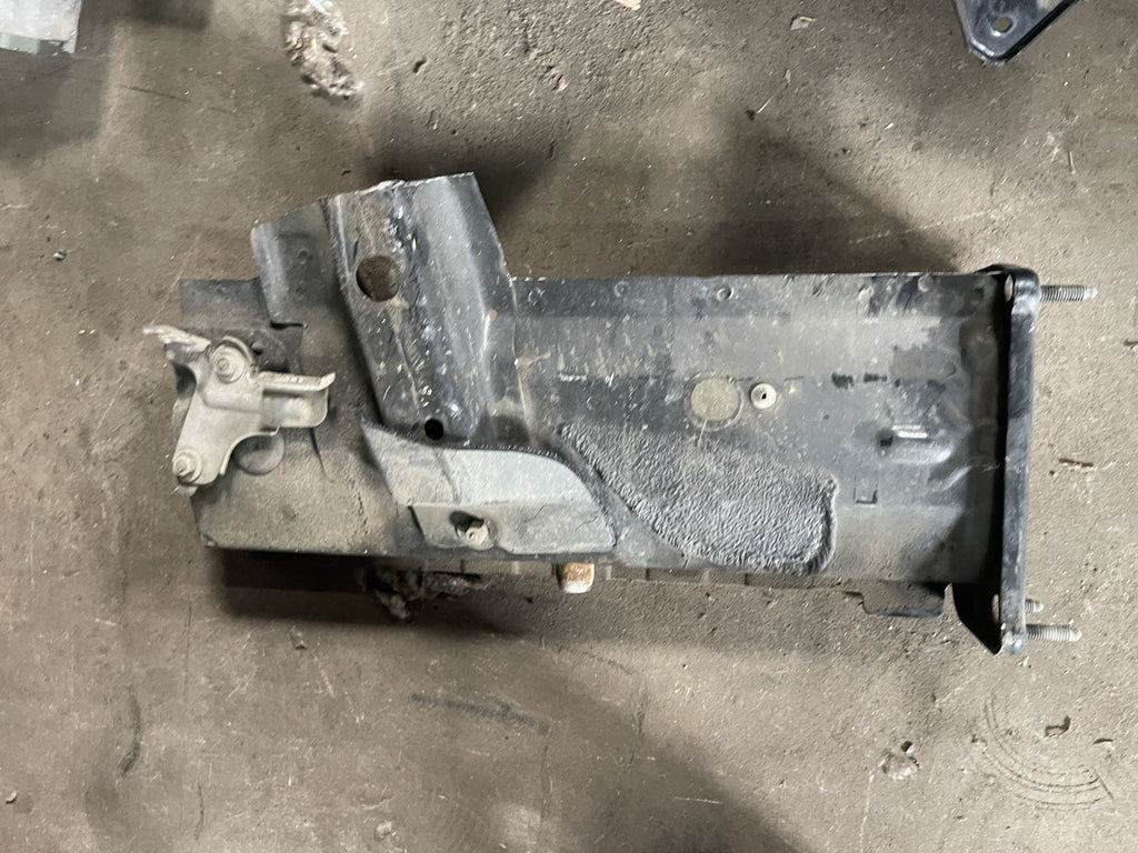 06-11 BMW E90 E91 328 335 M3 Front Right Frame Rail Apron SECTION OEM