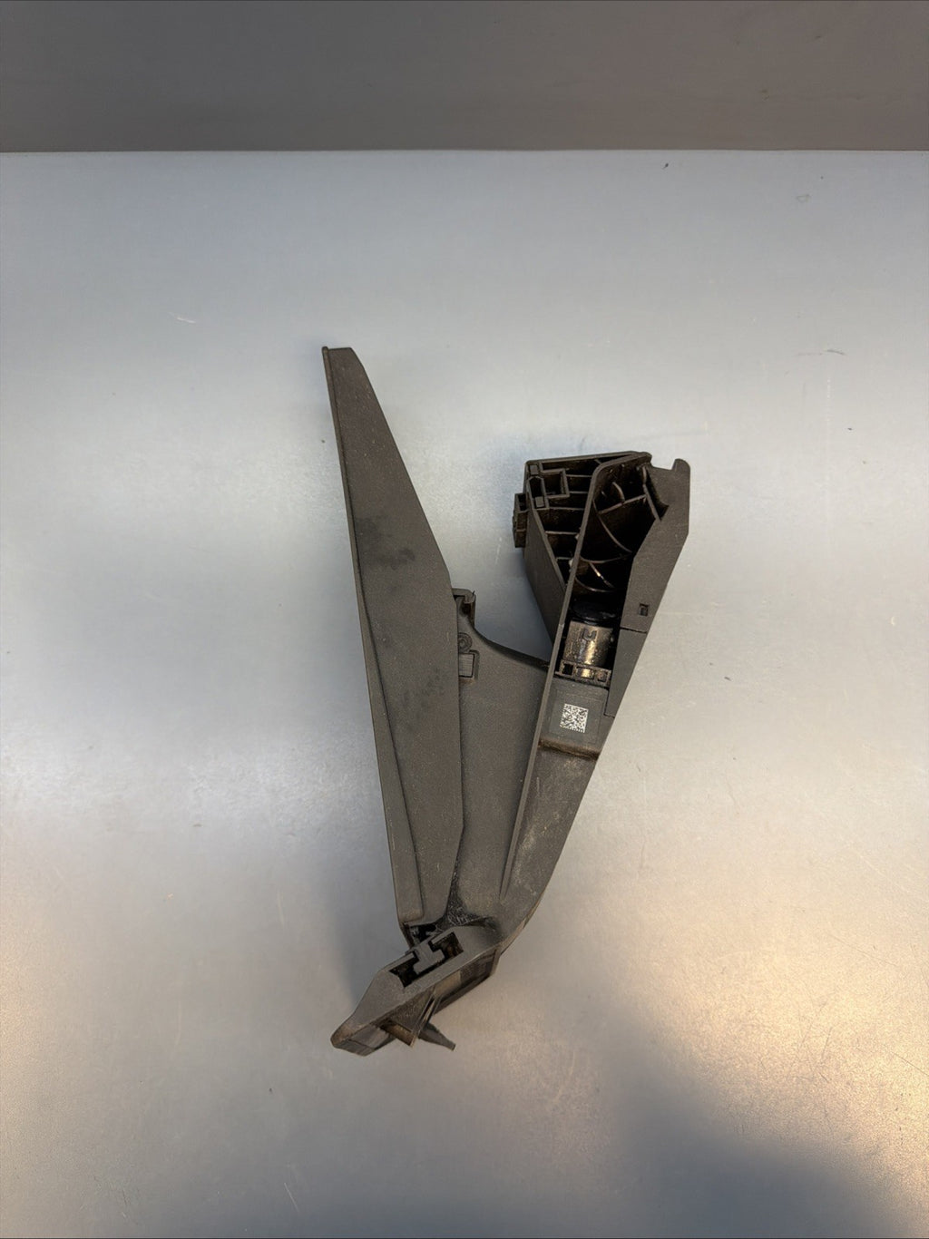 08-10 BMW E60 E61 528i 535i GAS PEDAL ACCELERATOR OEM 6788632