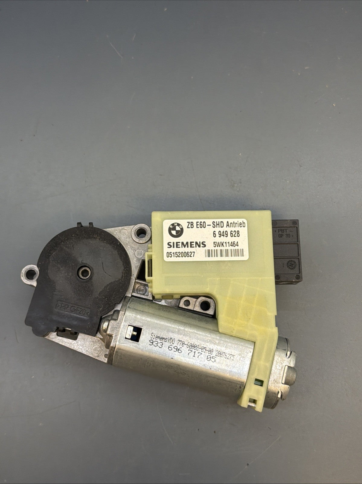 02-08 BMW E60 E65 E66 5 7 SERIES SUNROOF MOTOR 6949628 OEM