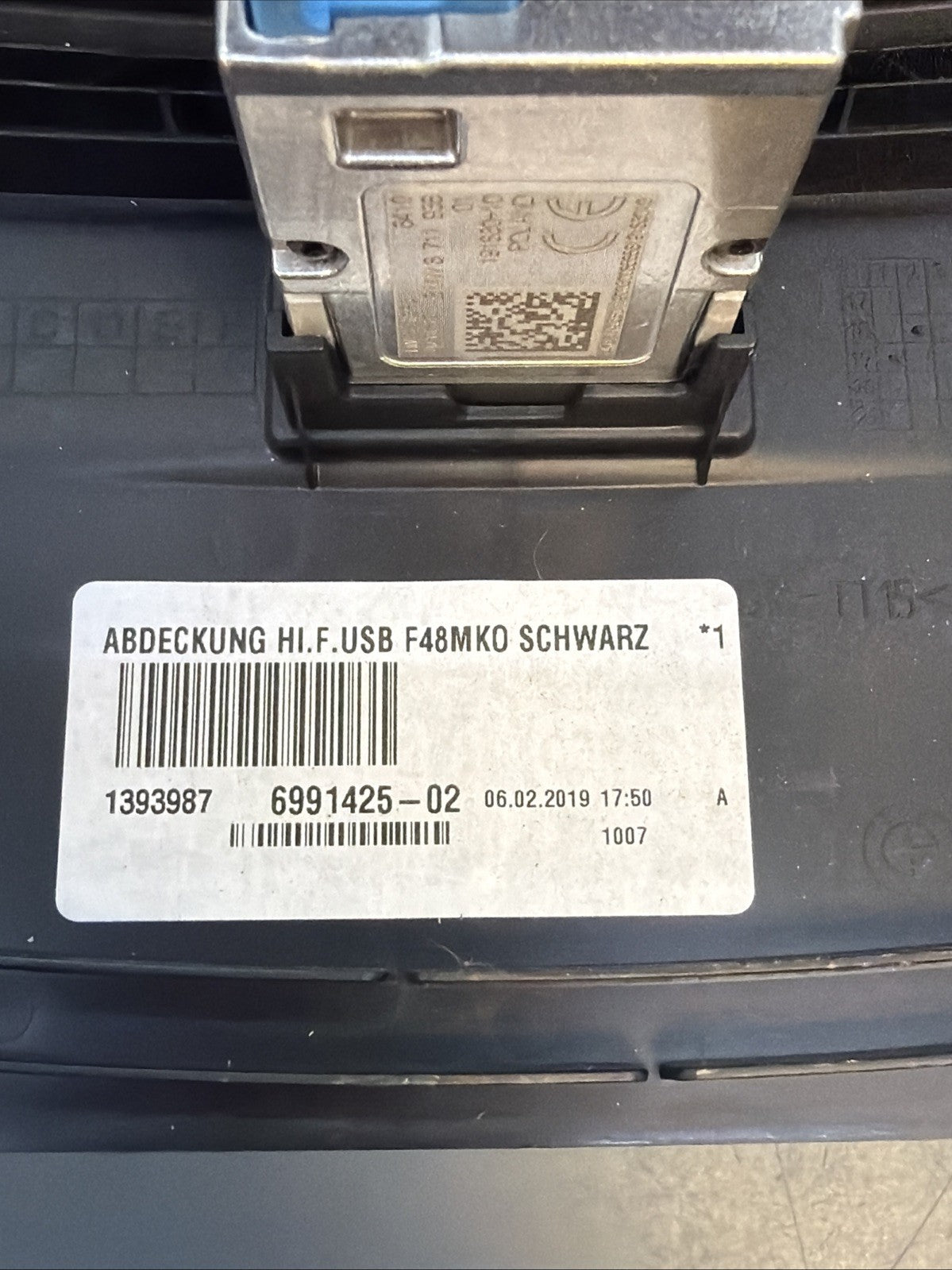 2018 - 2023 BMW X2 F39 CENTER CONSOLE REAR BACK COVER PANEL OEM 6991425