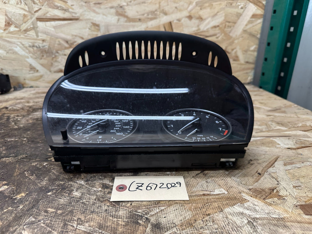 BMW 2007-2010 E60 LCI SPEEDOMETER INSTRUMENT GAUGE CLUSTER MPH OEM 9153753