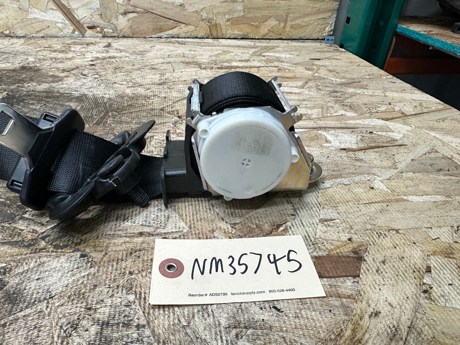 BMW 2006-2012 E90 PASSENGER SIDE SEATBELT RETRACTOR ASSEMBLY BLACK OEM 34006653