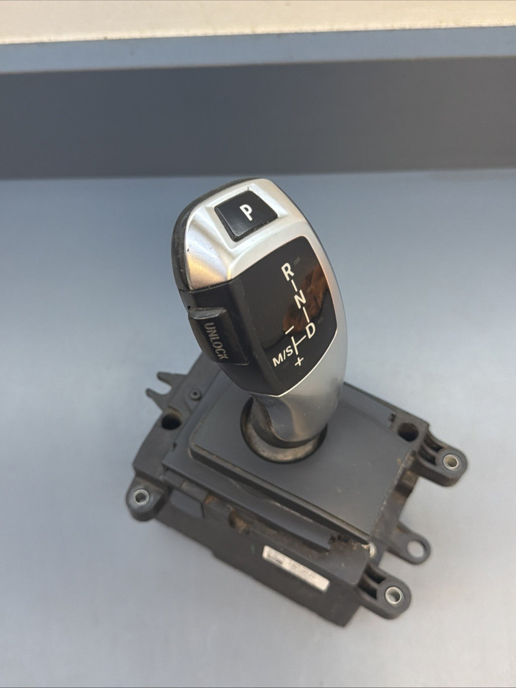 11-16 BMW 5 7 SERIES AUTOMATIC GEAR SHIFTER SELECTOR SHIFT KNOB OEM 9239504