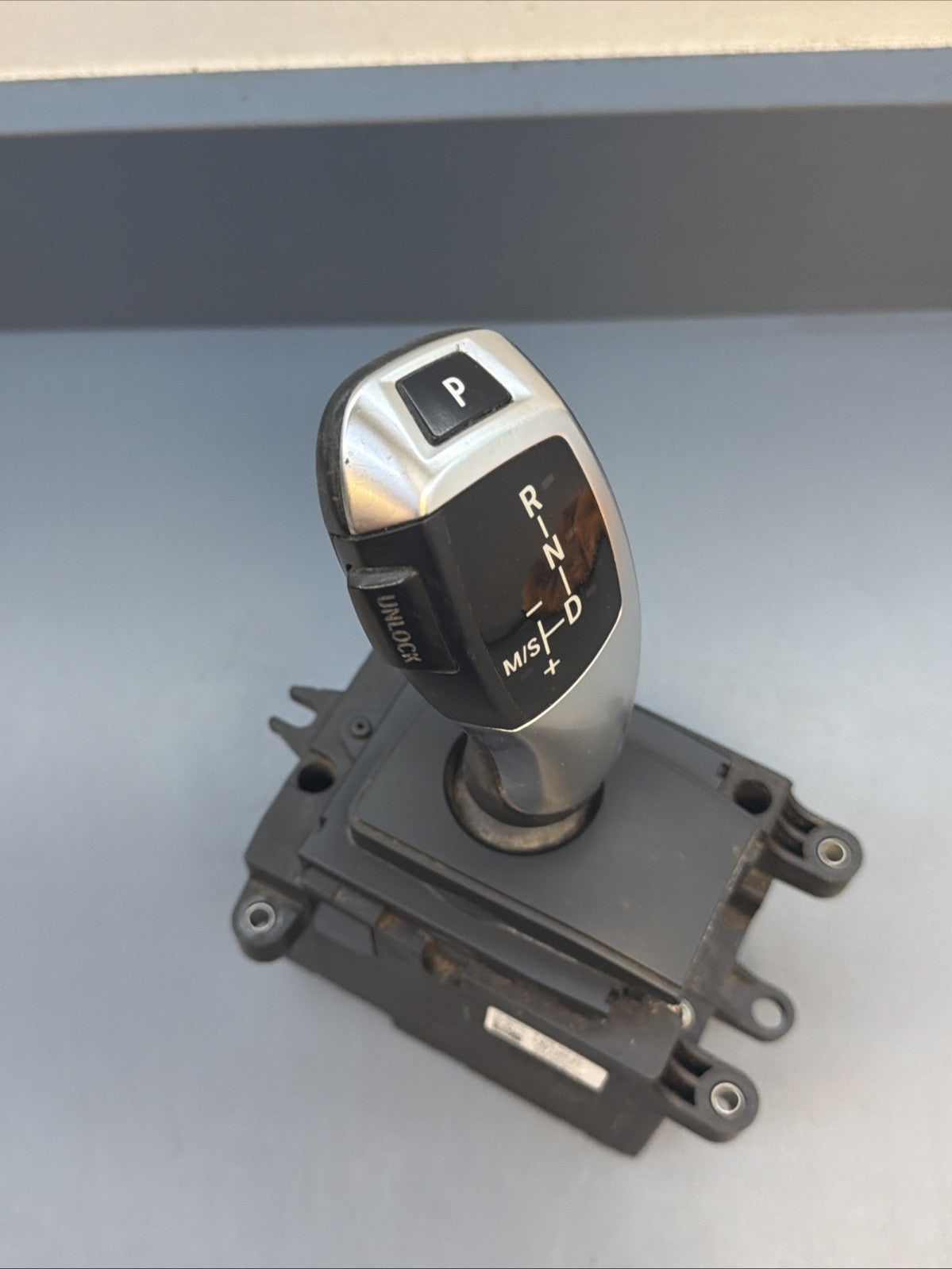 11-16 BMW 5 7 SERIES AUTOMATIC GEAR SHIFTER SELECTOR SHIFT KNOB OEM 9239504