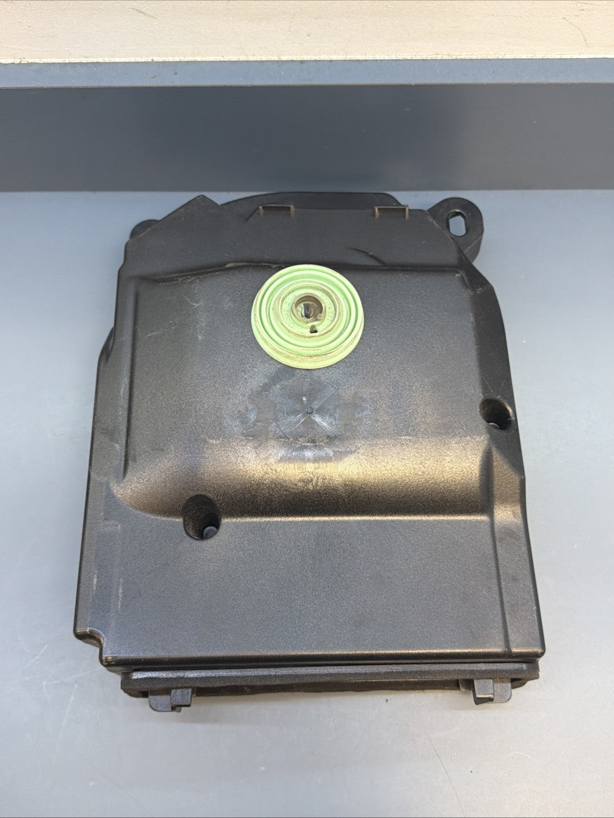 06-15 BMW X1 128I 330XI RIGHT PASSENGER SIDE SPEAKER SUBWOOFER OEM 65139143136