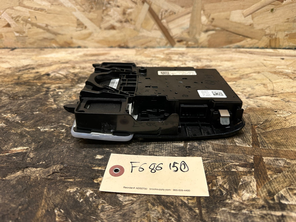 BMW 2012-2019 F30 3 SERIES FRONT ROOF DOME LIGHT SUNROOF SWITCH OEM 9317410