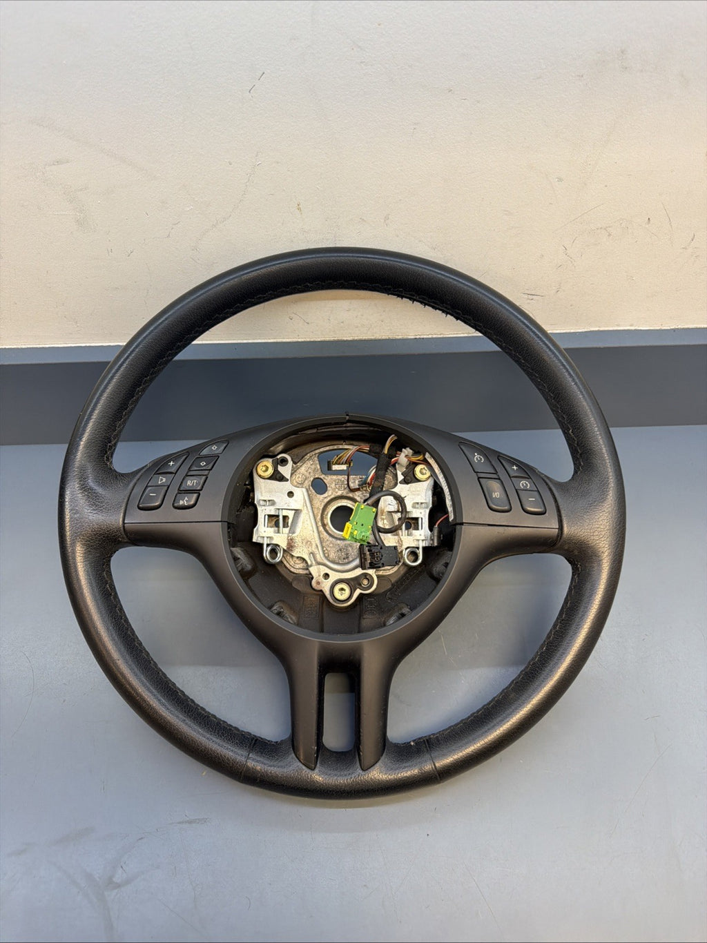 BMW 99-06 E46 3 SERIES BLACK LEATHER SPORT STEERING WHEEL OEM 101493/6760659