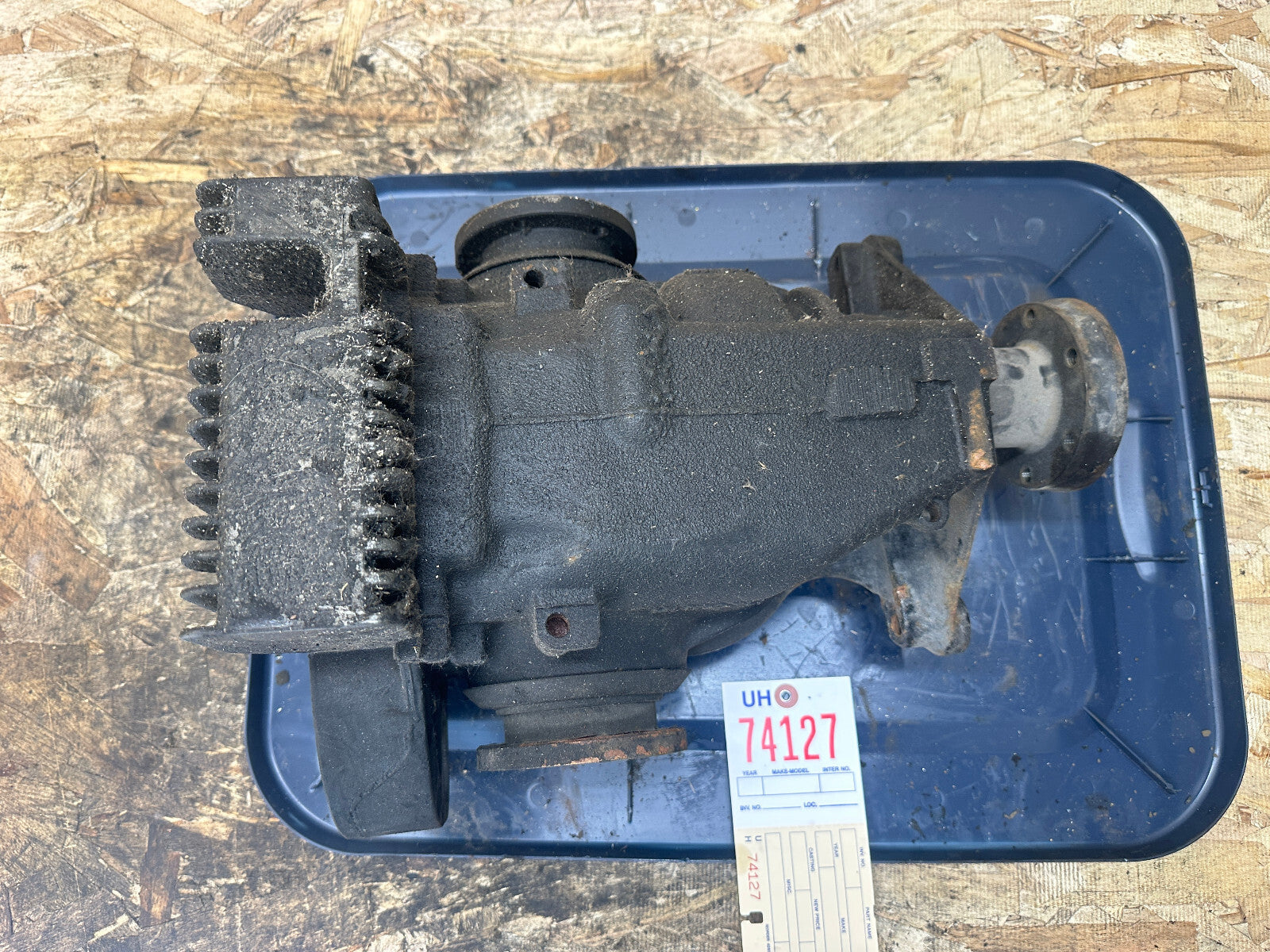 BMW E60 530i 5 SERIES REAR DIFFERENTIAL FINAL 3.43 DRIVE OEM 7516881