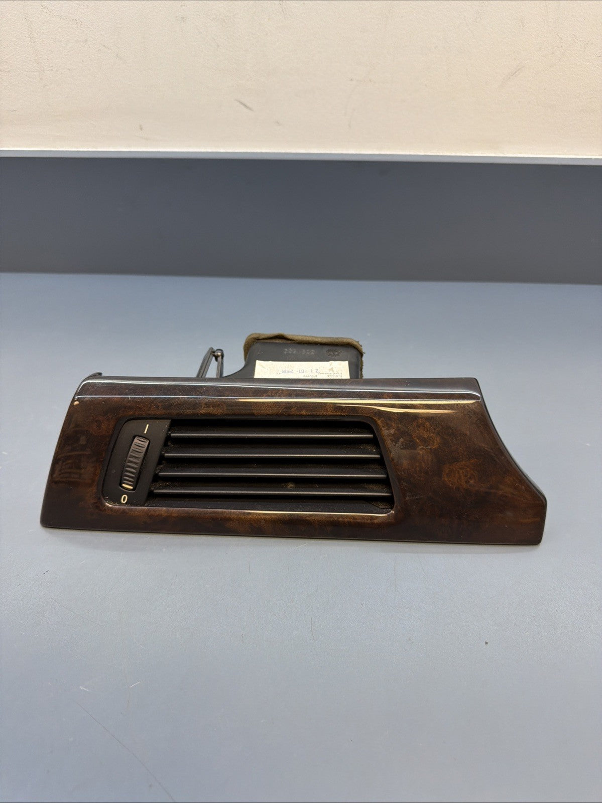 06-13 BMW E93 328i 335i Left Driver Side Dash Air Vent Flow Grill 9130459OEM