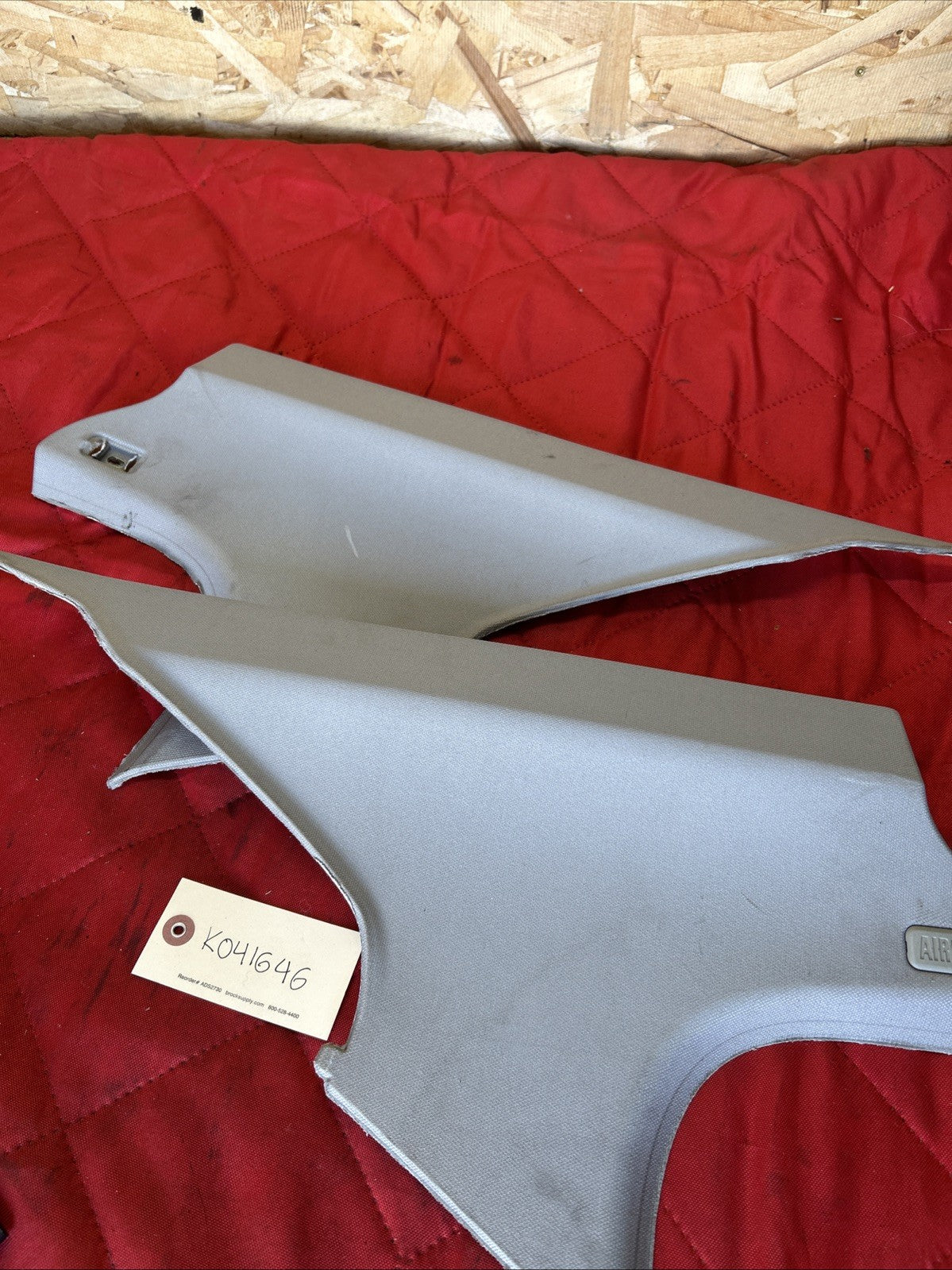 06-11 BMW E90 328xi Rear C Pillar Cover Trim Left & Right 7058342 7058343 GRAY