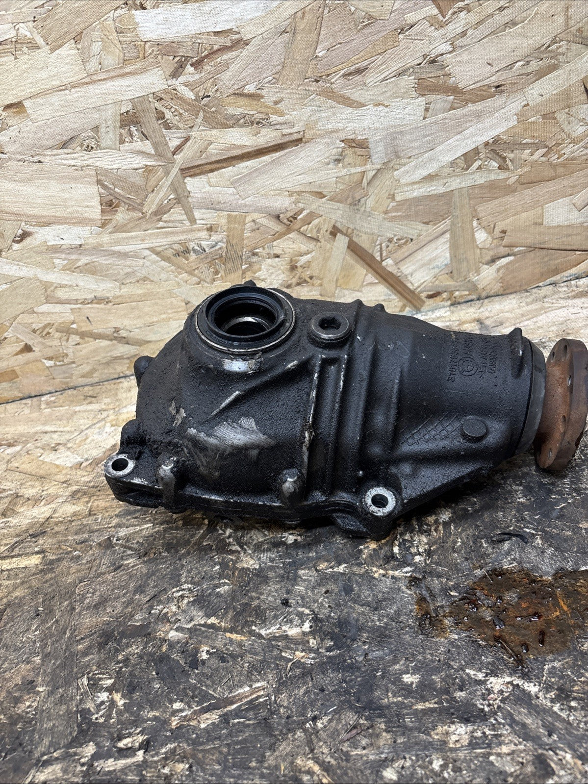 Front Differential Carrier 3 Series Final 3.46 Drive AWD Diff OEM BMW 7601768