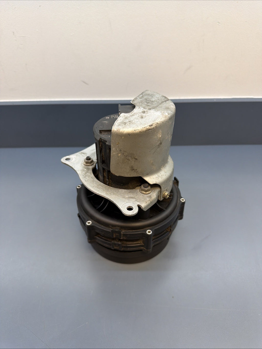 1999-2005 BMW OEM 3 Series E46 E53 Secondary Air Pump Smog 72216636